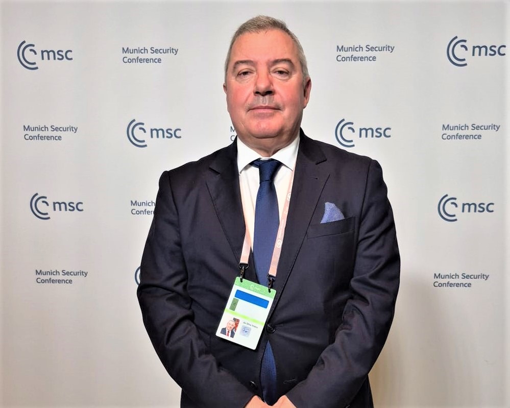 Diretor do SIED participou na conferência de Munique